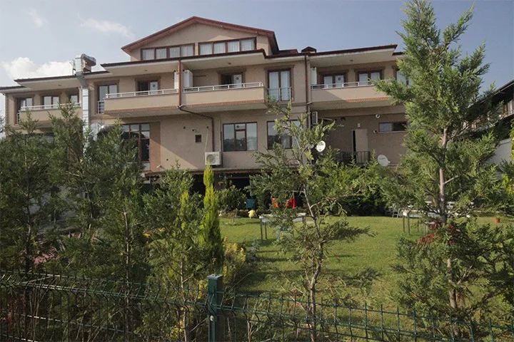 Asyalı Kampüs Kız Yurdu picture