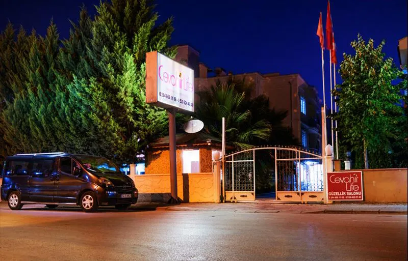 Cevahir Kız Öğrenci Yurdu picture