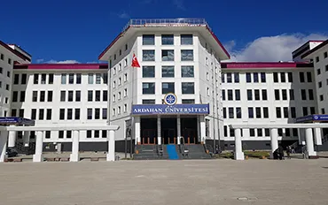 جامعة أردهان campus