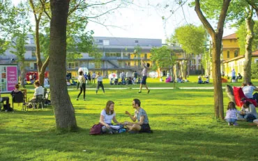 İstanbul Bilgi Üniversitesi campus